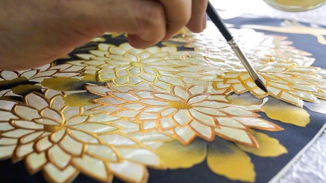 Japanese Kimono Craftsman