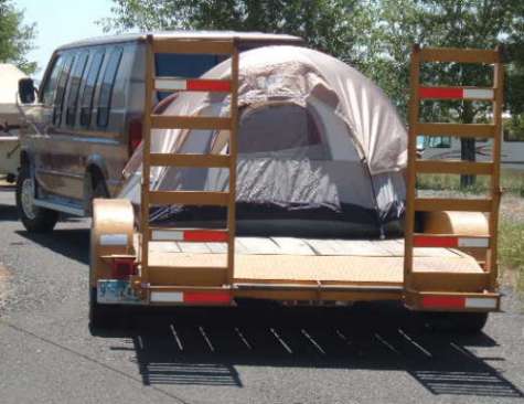 Funny Pictures of Tent on Car Trailer