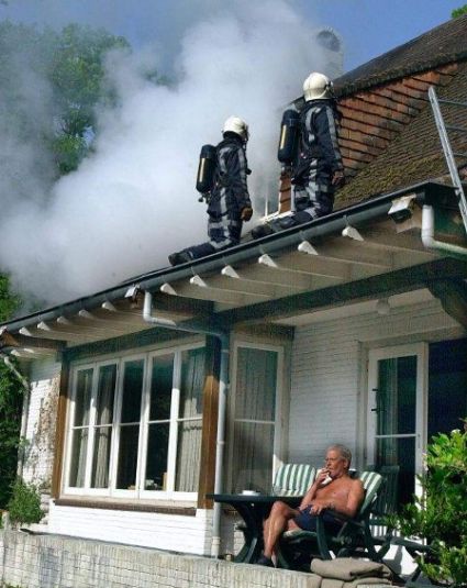 Funny Pictures of House On Fire Rent Reduction