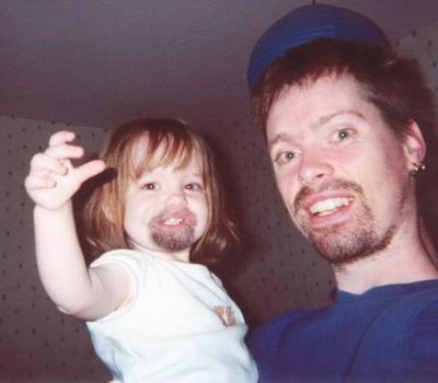 Funny Pictures ofLittle Girl and Dad With Goatee