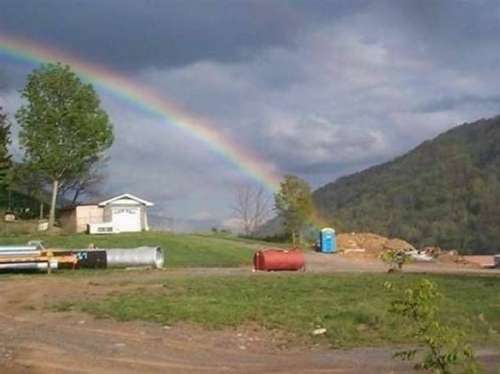 Funny Pictures of Porta Poddy at End of Rainbow