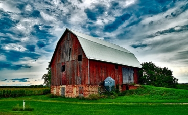 farm barn