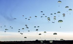 parachute 82nd Airborne