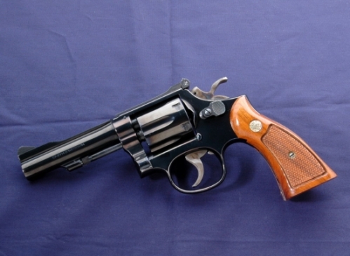 pistol 38 SWModel15
