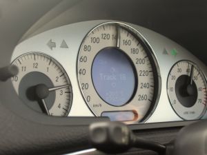 picture of a speedometer