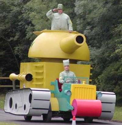 Funny Pictures of Big Toy Tank