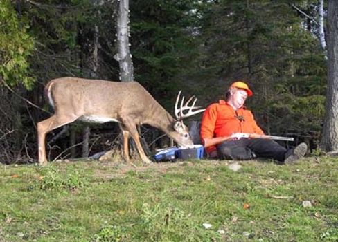 Funny Pictures of Sleep Deer Hunter