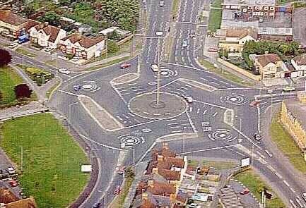 Yet another Funny Pictures of Complicated Traffic Circle