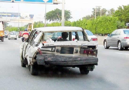 Funny picture of beater car